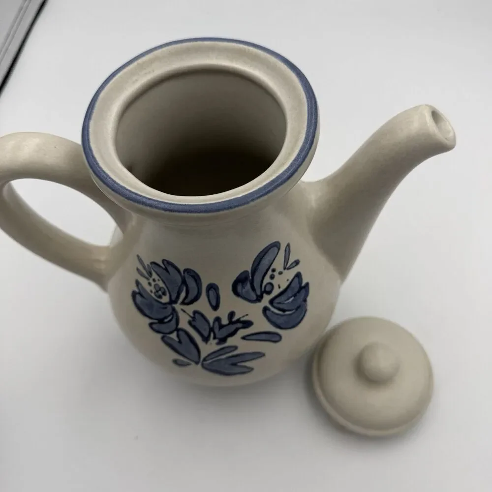 Vintage Pfaltzgraff Yorktowne 3-Pc Coffee/Tea Set 7-490 22Y 23Y - Made in USA